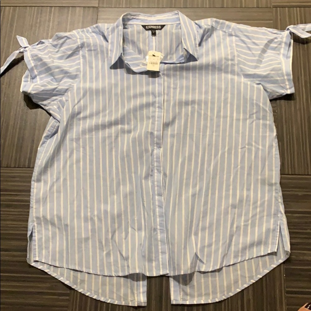 Women’s shirt